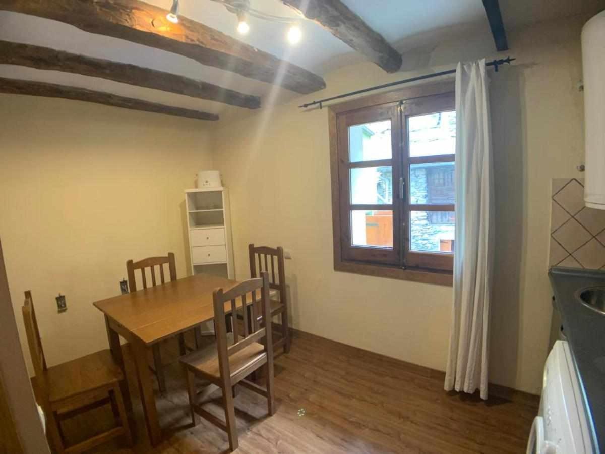 Otium apartamentos Borda nueve Benasque Exterior foto
